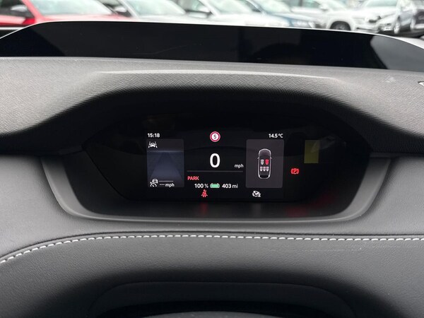 Used Skoda Enyaq 2025 for sale - 76193207: Photo 12