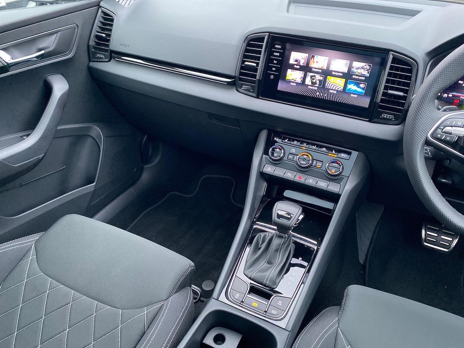 Used Skoda Karoq 2026 for sale - 77901578: Photo 14