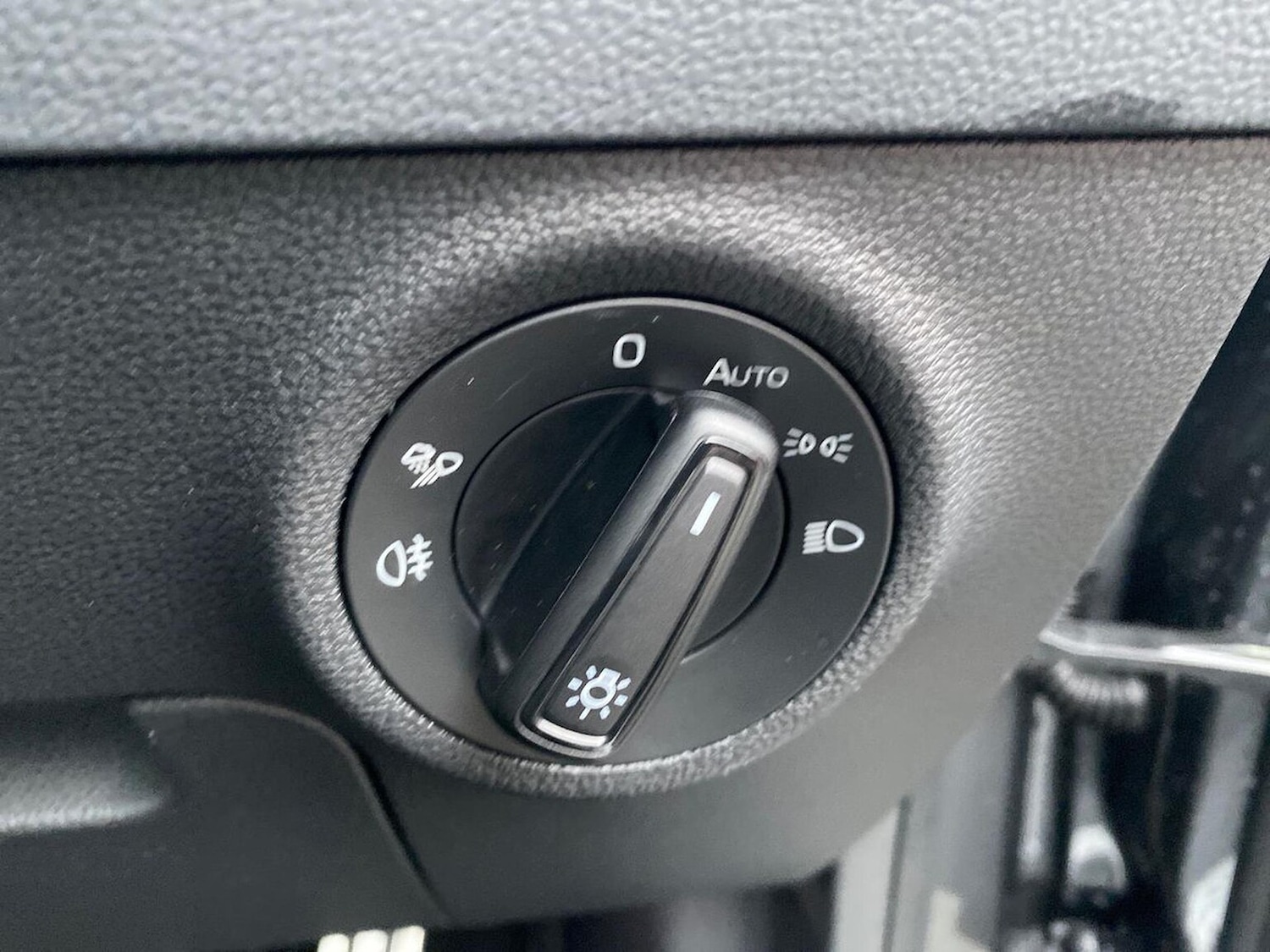 Used Skoda Karoq 2026 for sale - 77901578: Photo 23