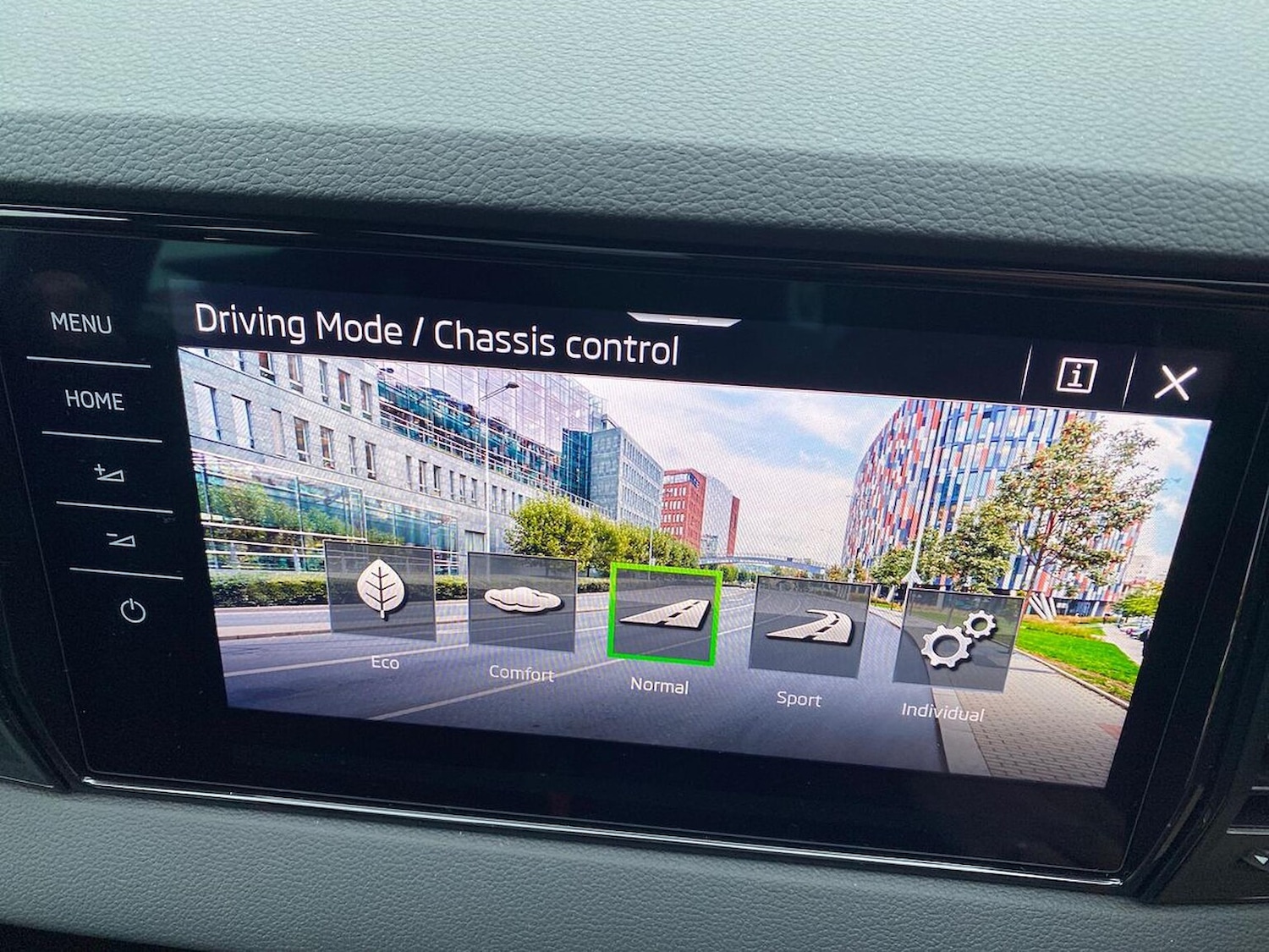 Used Skoda Karoq 2026 for sale - 77901578: Photo 26