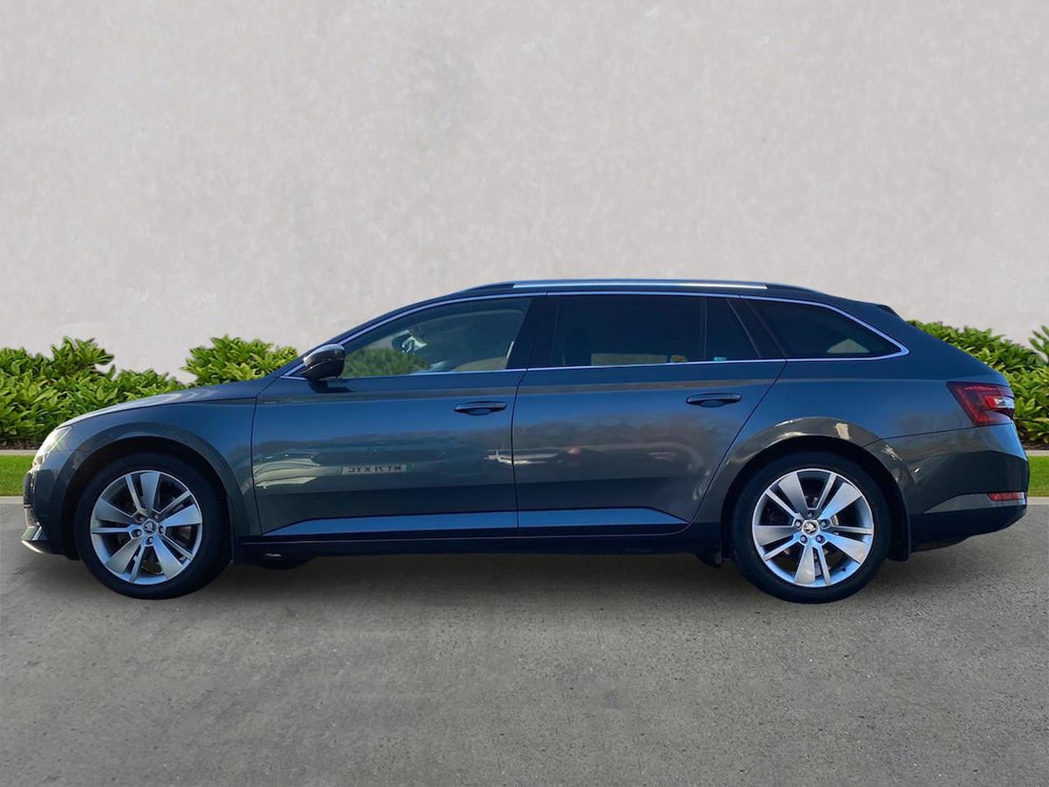 Used Skoda Superb 2016 for sale - 76713231: Photo 19