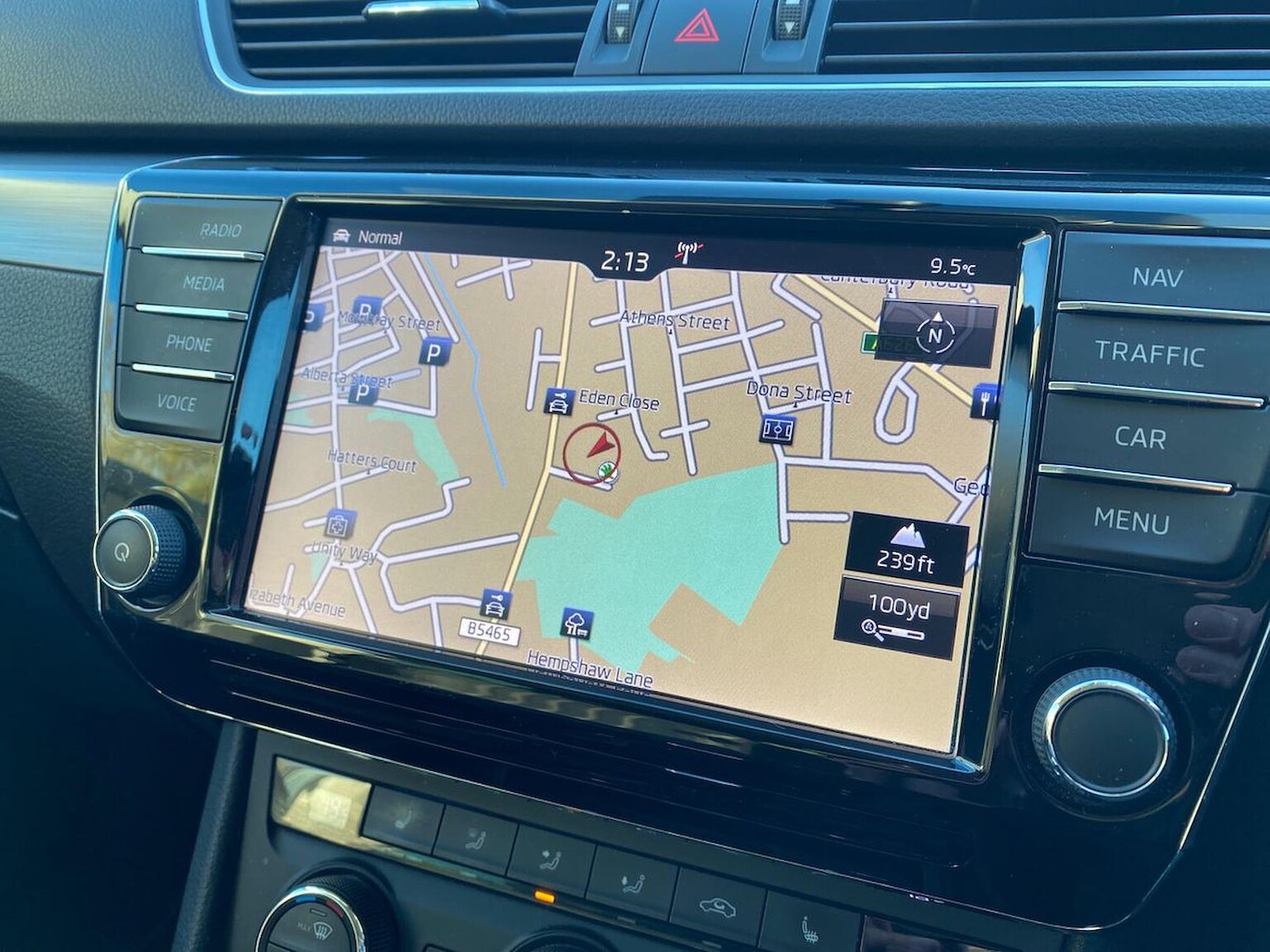 Used Skoda Superb 2016 for sale - 76713231: Photo 24