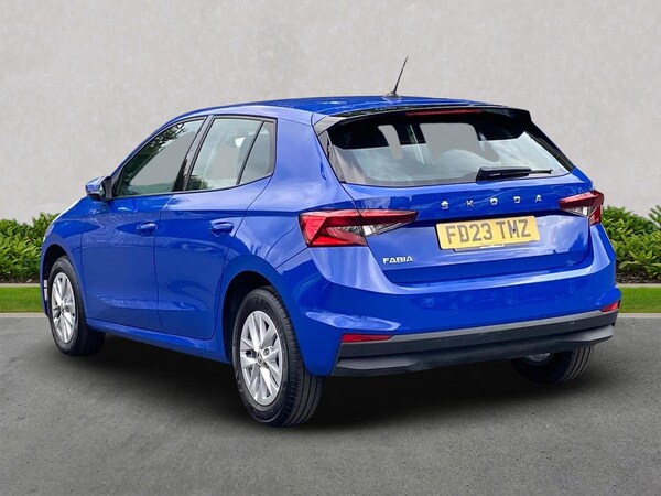 Used Skoda Fabia 2023 for sale - 75550385: Photo 2