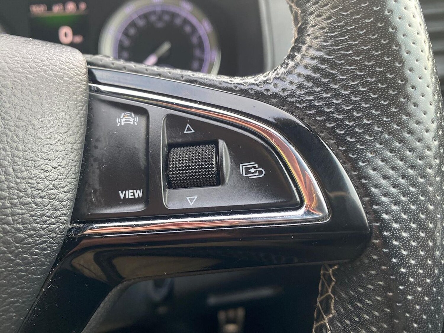 Used Skoda Karoq 2019 for sale - 76461775: Photo 26