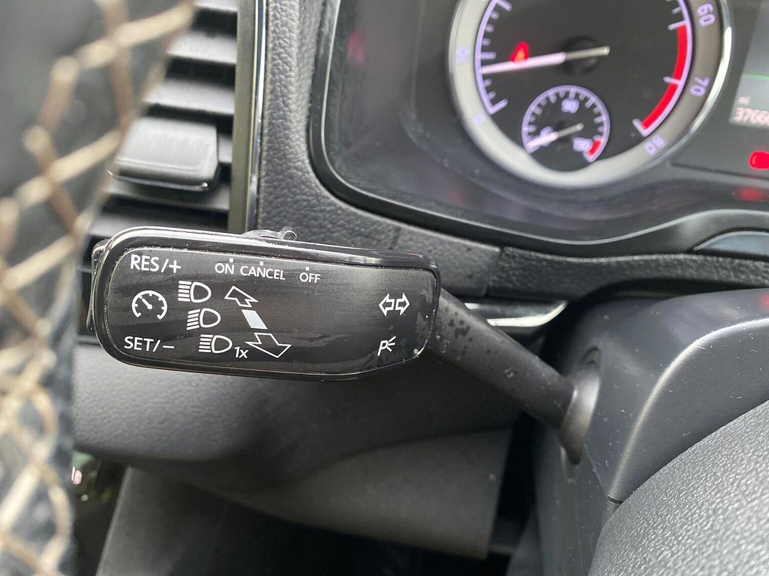 Used Skoda Karoq 2019 for sale - 76461775: Photo 29