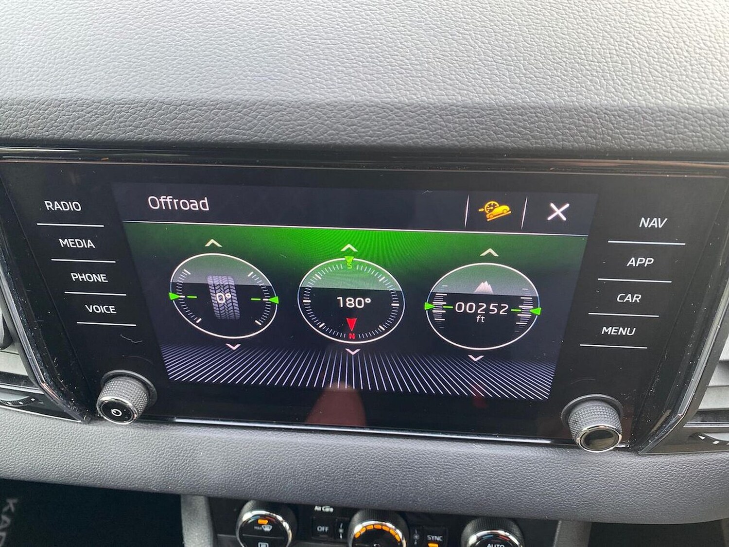 Used Skoda Karoq 2019 for sale - 76461775: Photo 41