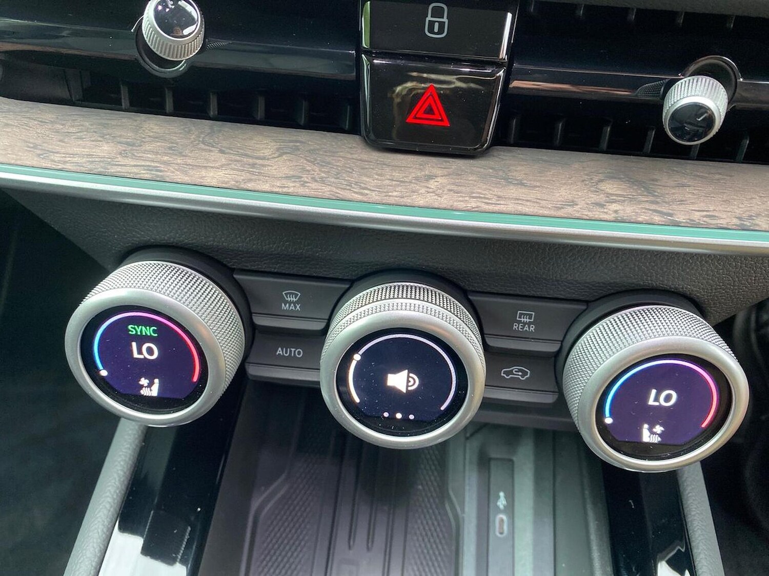 Used Skoda Superb 2025 for sale - 77488450: Photo 13