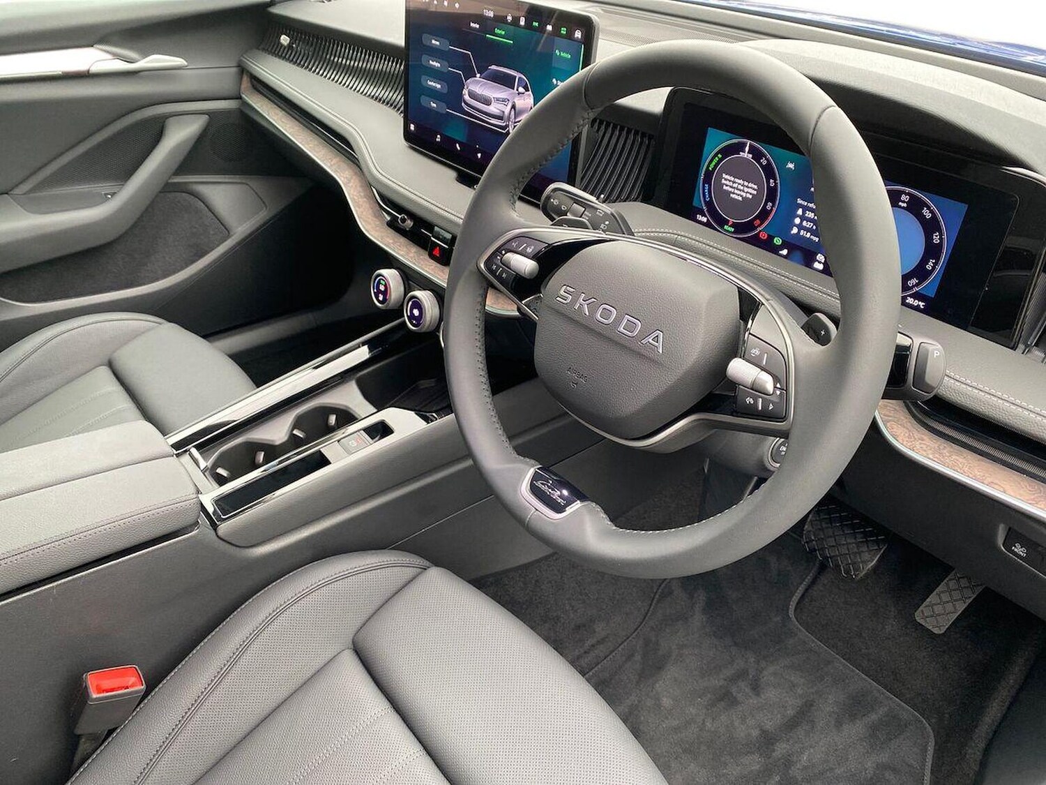 Used Skoda Superb 2025 for sale - 77488450: Photo 16