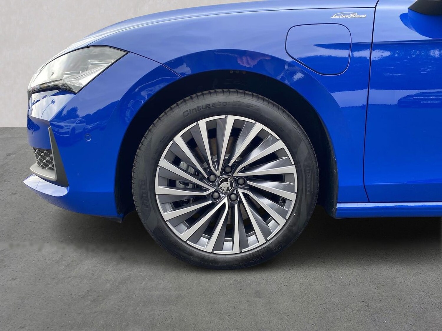 Used Skoda Superb 2025 for sale - 77488450: Photo 7