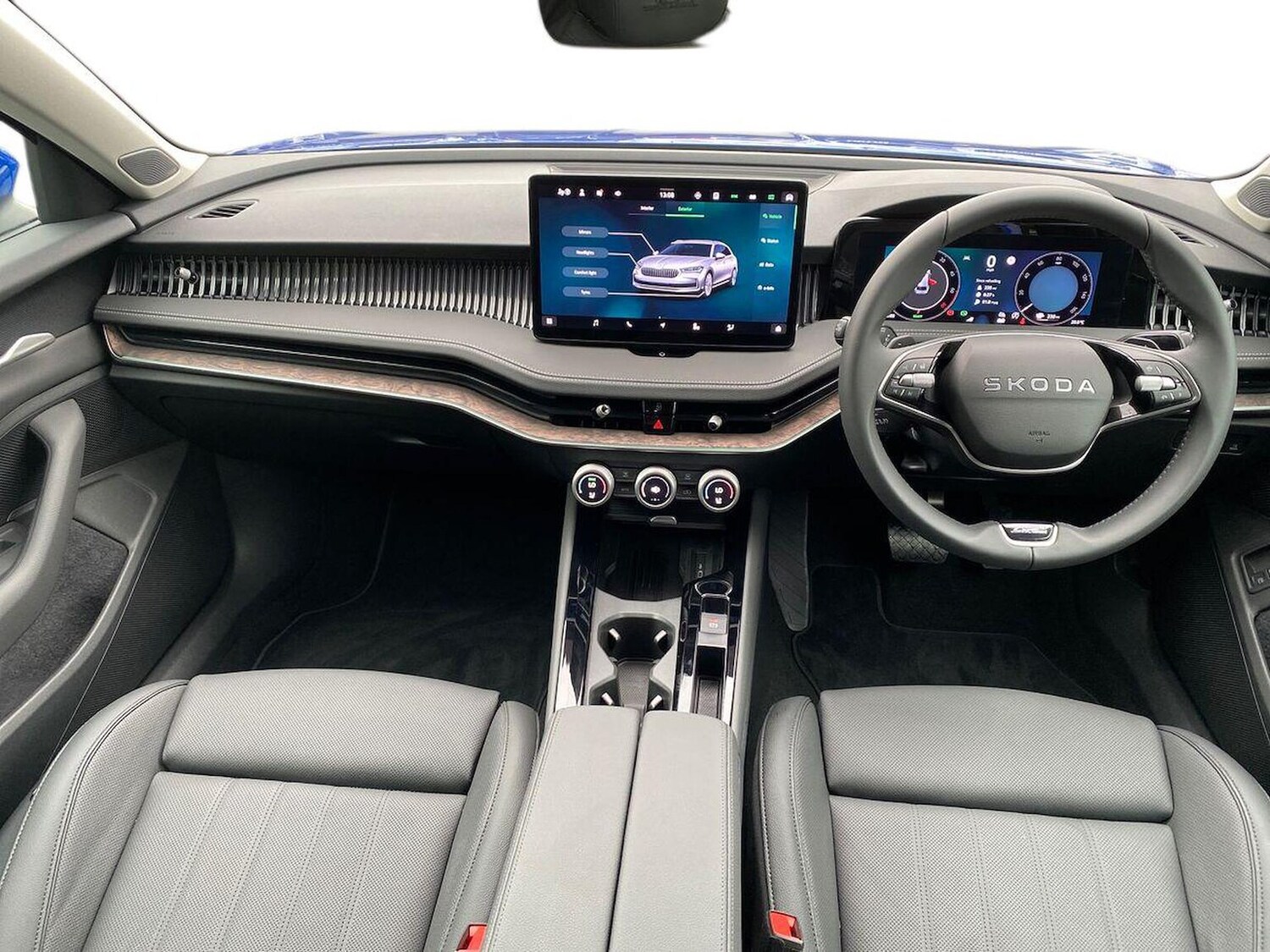 Used Skoda Superb 2025 for sale - 77488450: Photo 9