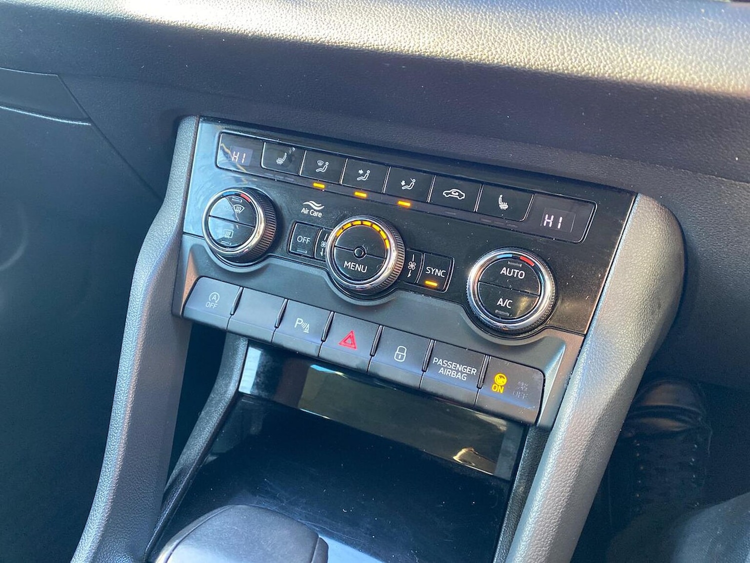 Used Skoda Karoq 2019 for sale - 76794899: Photo 12