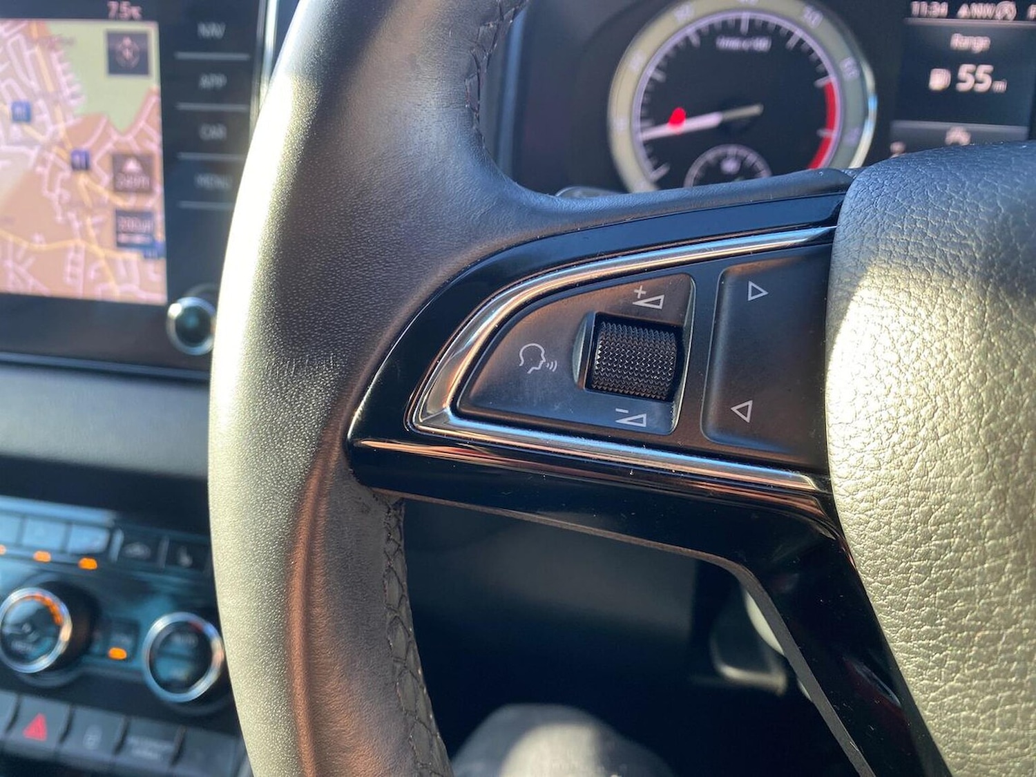 Used Skoda Karoq 2019 for sale - 76794899: Photo 27