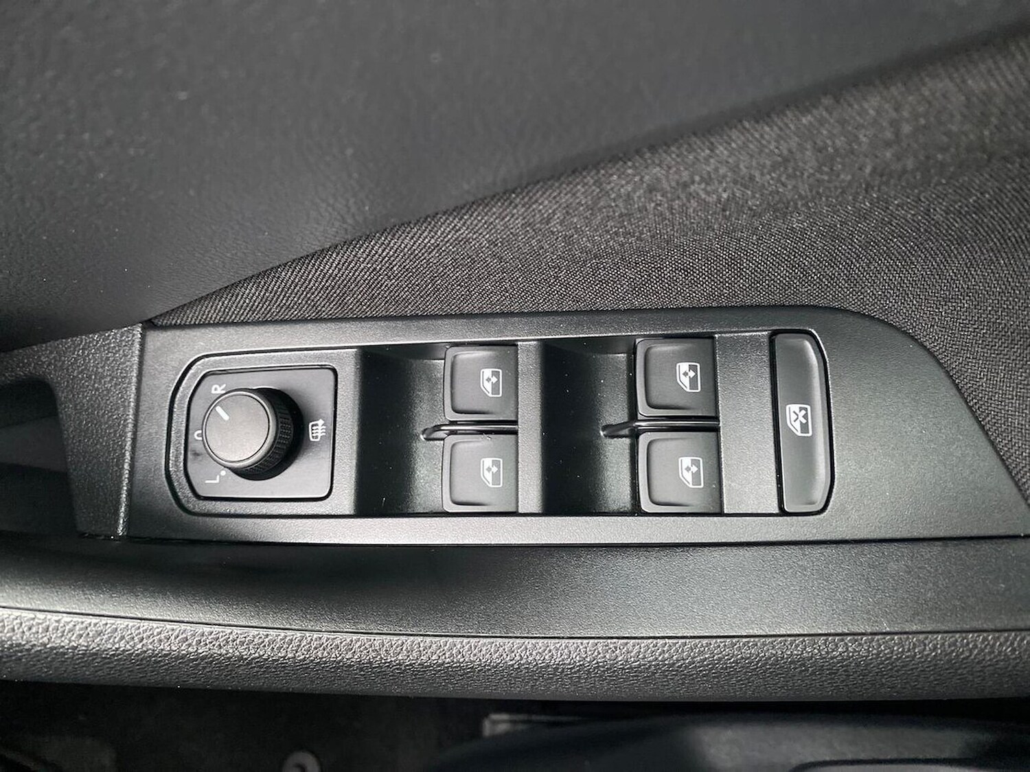 Used Skoda Kamiq 2025 for sale - 77832036: Photo 21