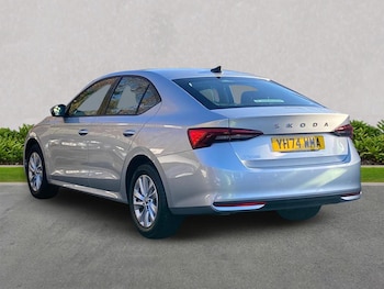 Used Skoda Octavia 2024 for sale - 76821717: Photo