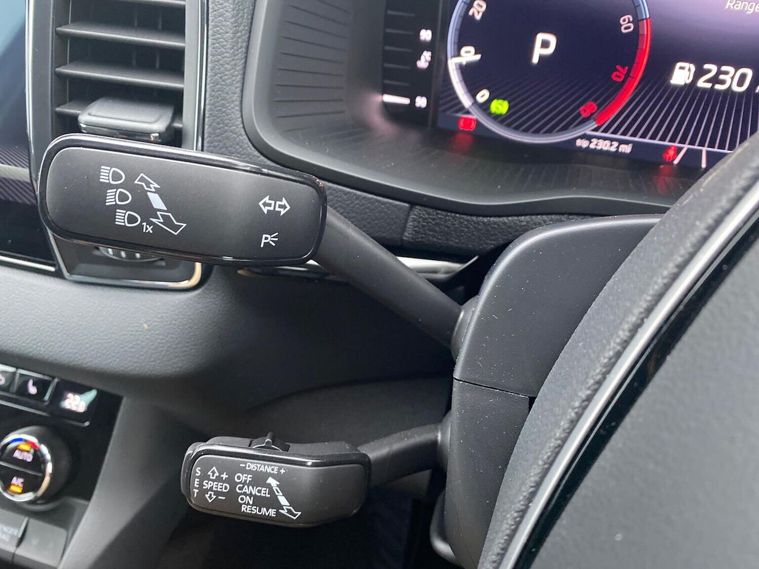 Used Skoda Karoq 2025 for sale - 77001824: Photo 30