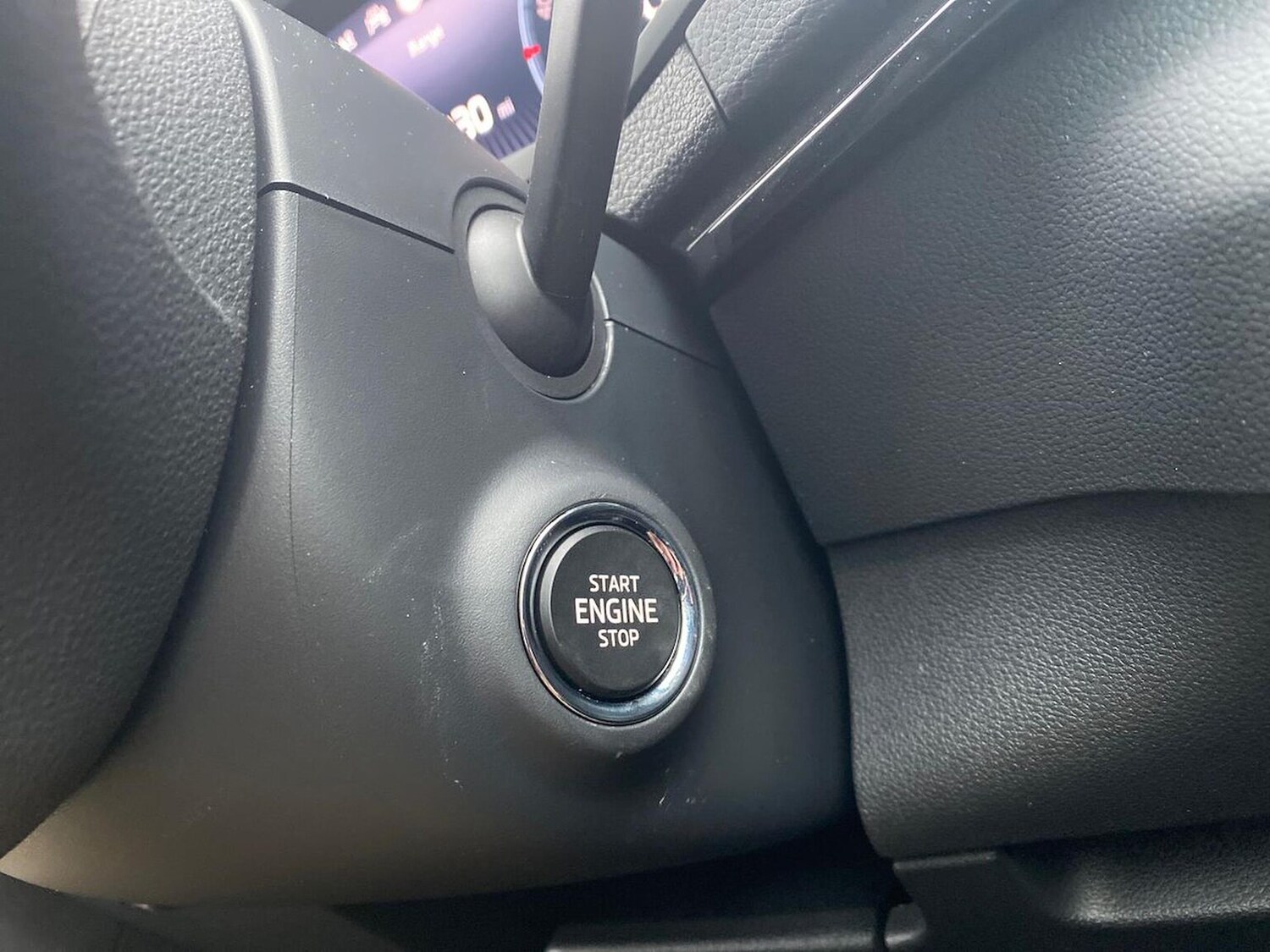 Used Skoda Karoq 2025 for sale - 77001824: Photo 41