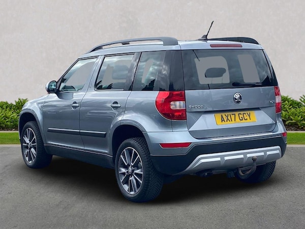 Used Skoda Yeti 2017 for sale - 75673529: Photo 2