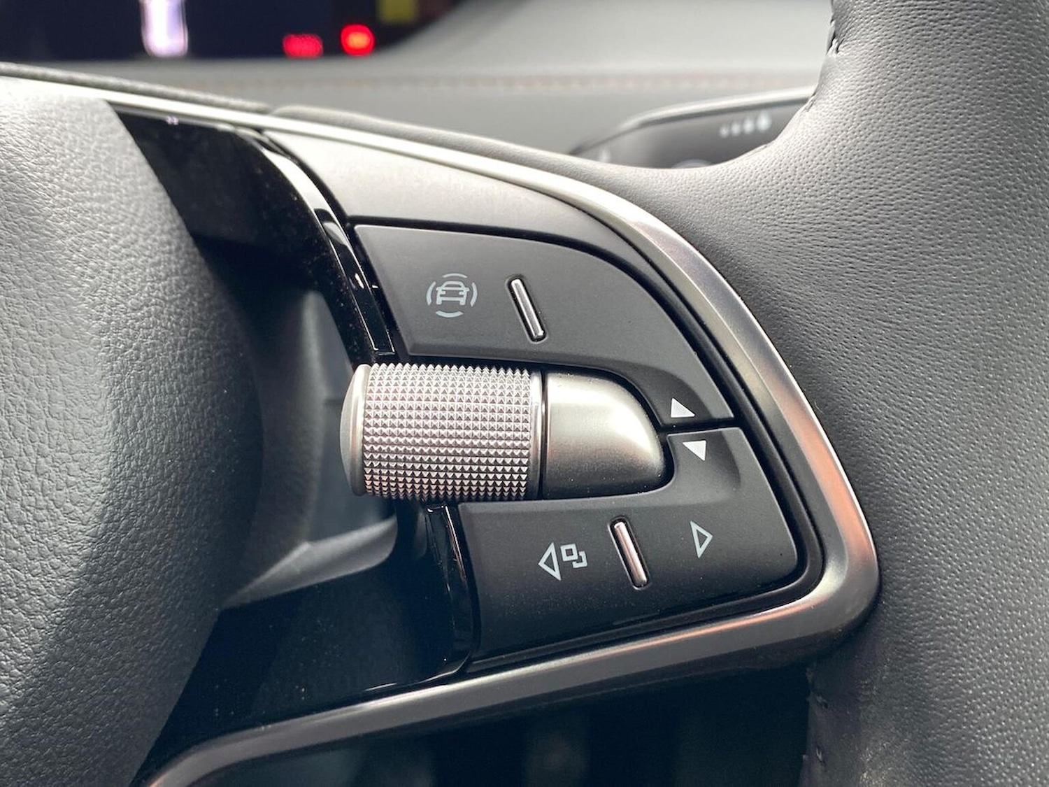 Used Skoda Enyaq 2025 for sale - 78139594: Photo 27