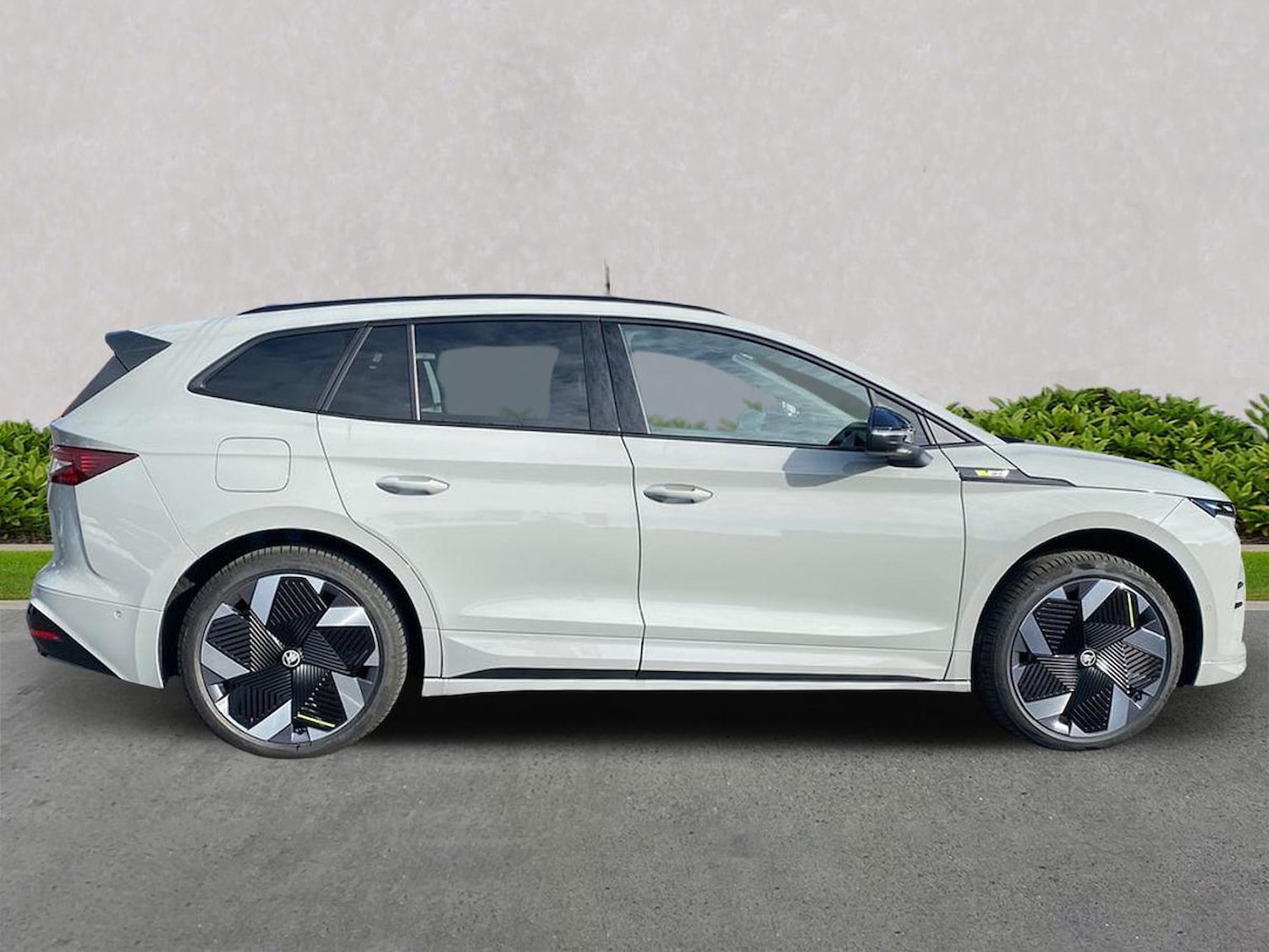 Used Skoda Enyaq 2025 for sale - 76127280: Photo 3