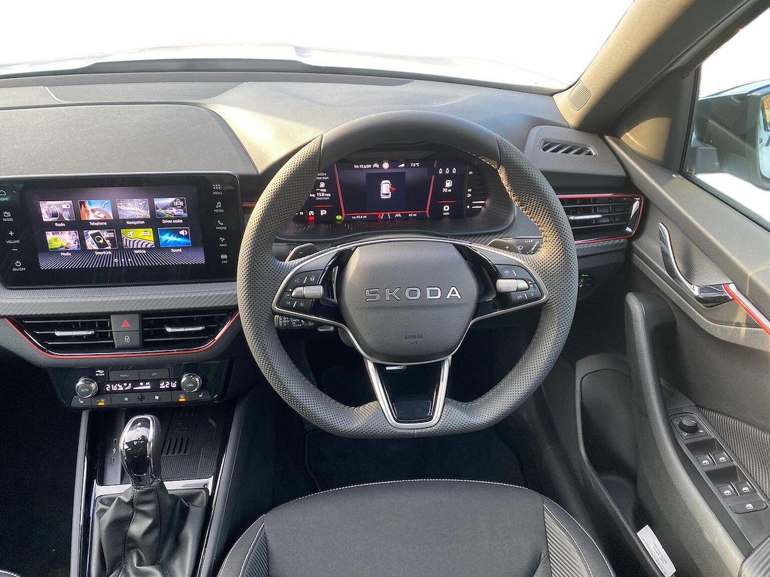 Used Skoda Kamiq 2025 for sale - 76968997: Photo 9