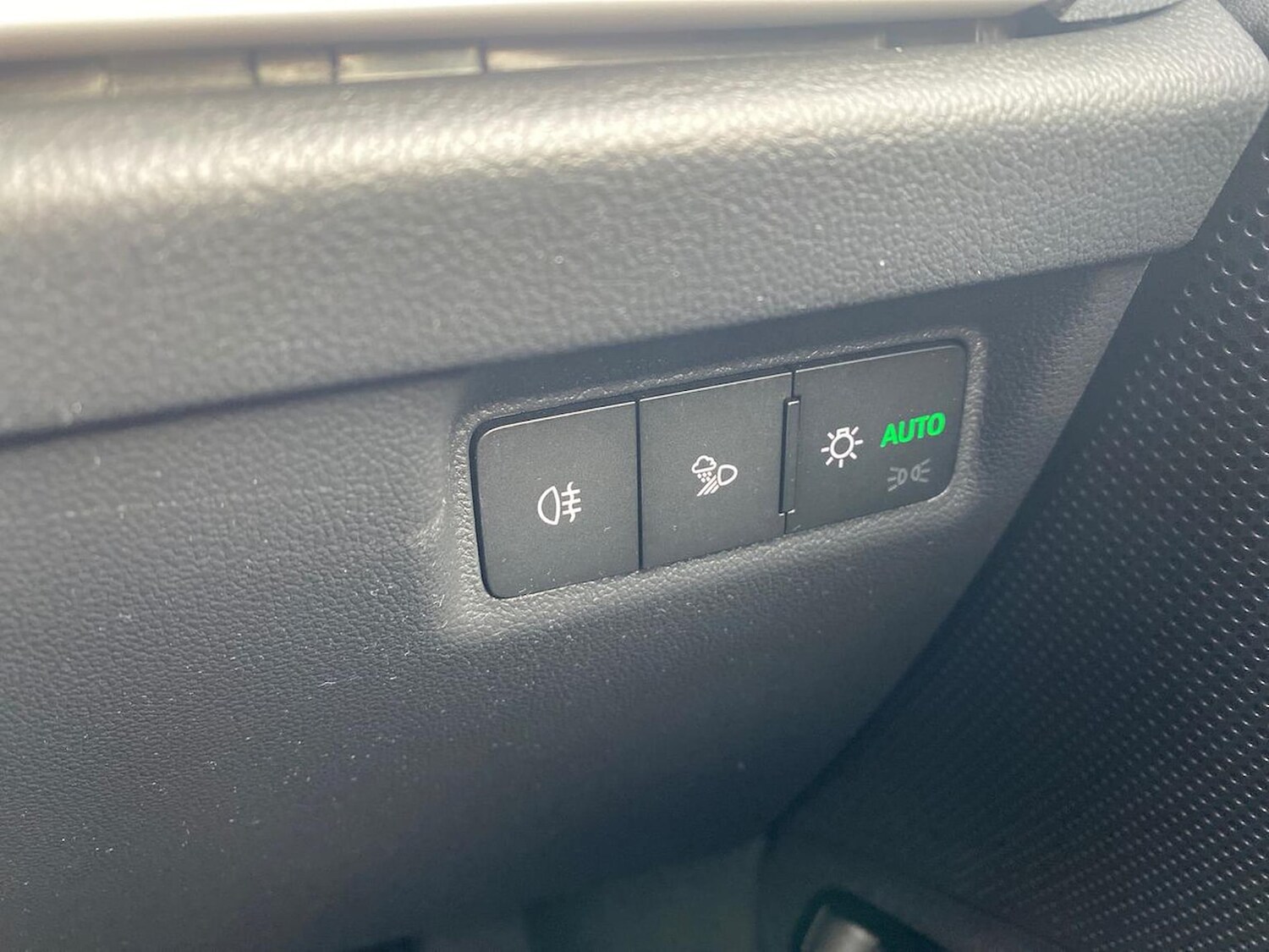 Used Skoda Enyaq 2025 for sale - 76347075: Photo 23