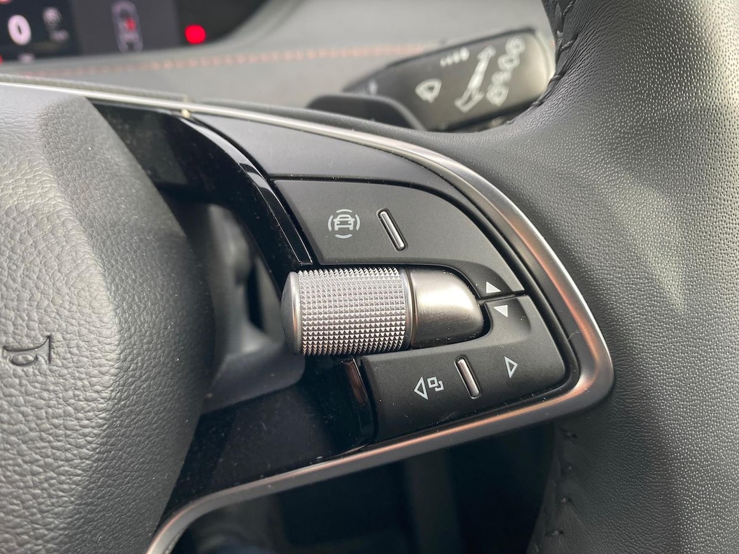 Used Skoda Enyaq 2025 for sale - 76347075: Photo 27