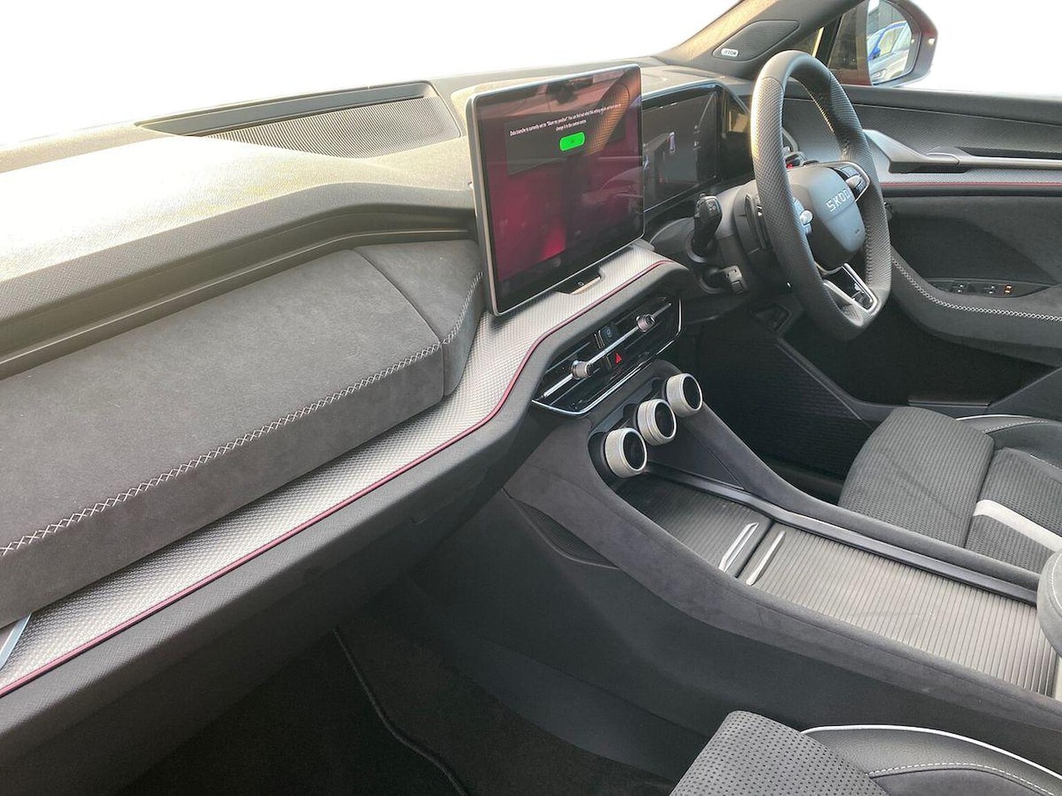 Used Skoda Kodiaq 2025 for sale - 76963550: Photo 8