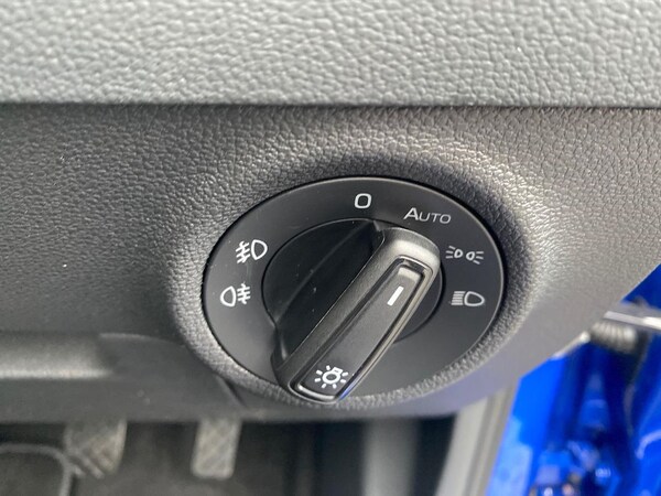 Used Skoda Karoq 2025 for sale - 76237082: Photo 24