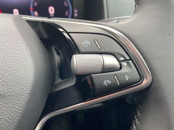 Used Skoda Karoq 2025 for sale - 76237082: Photo 28