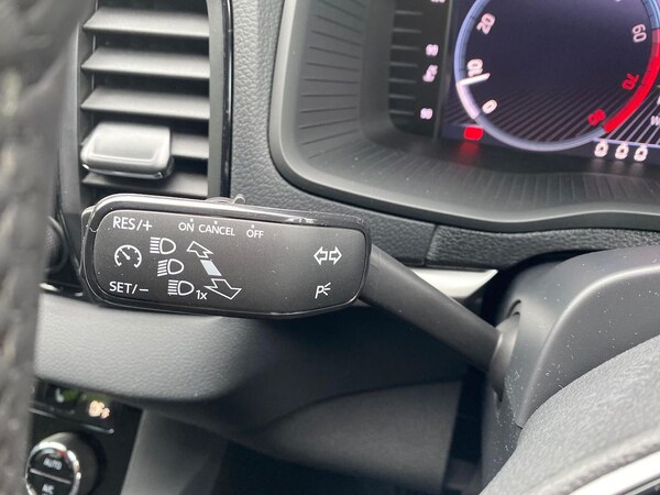 Used Skoda Karoq 2025 for sale - 76237082: Photo 31