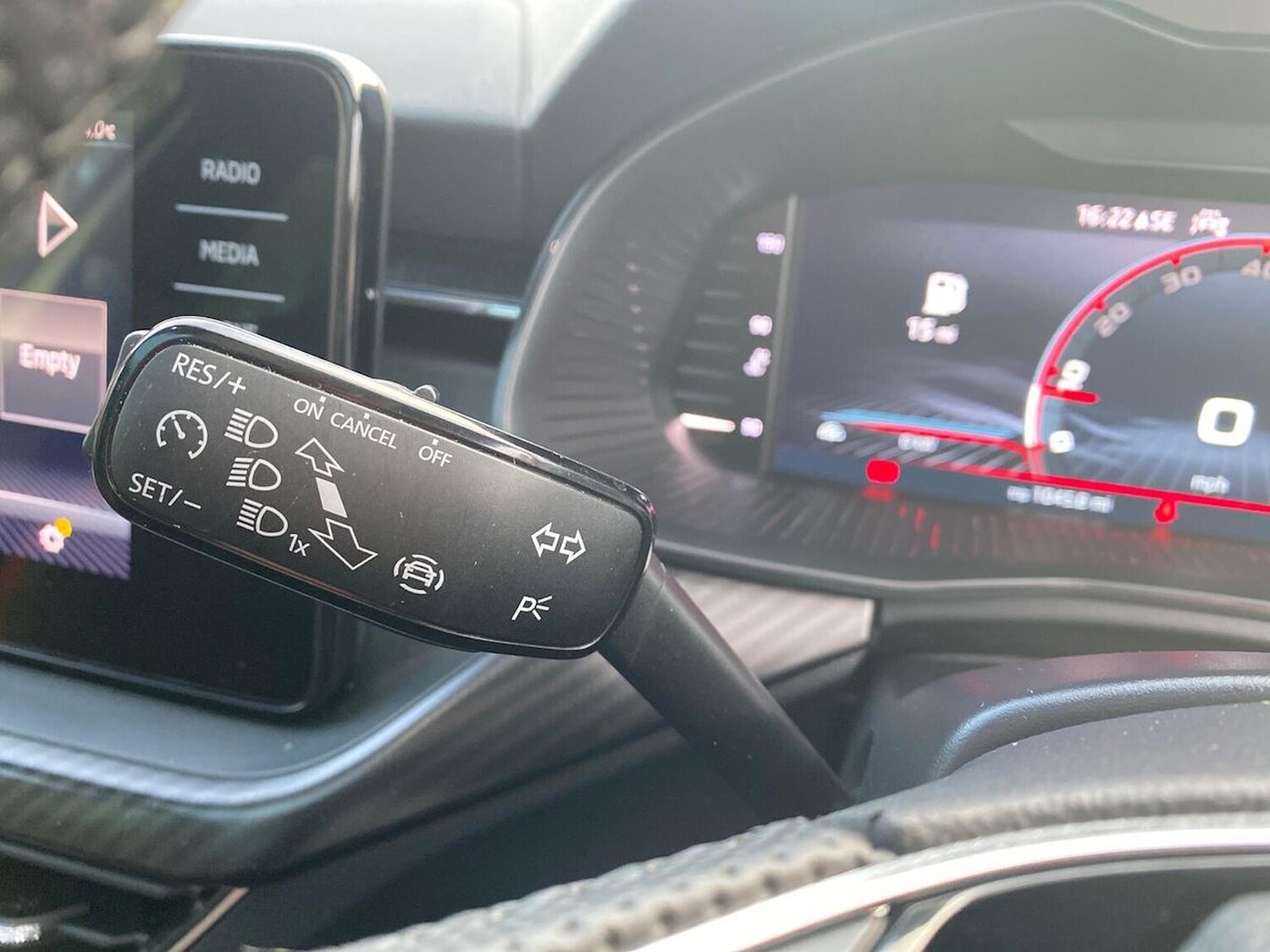 Used Skoda Kamiq 2023 for sale - 76655971: Photo 28