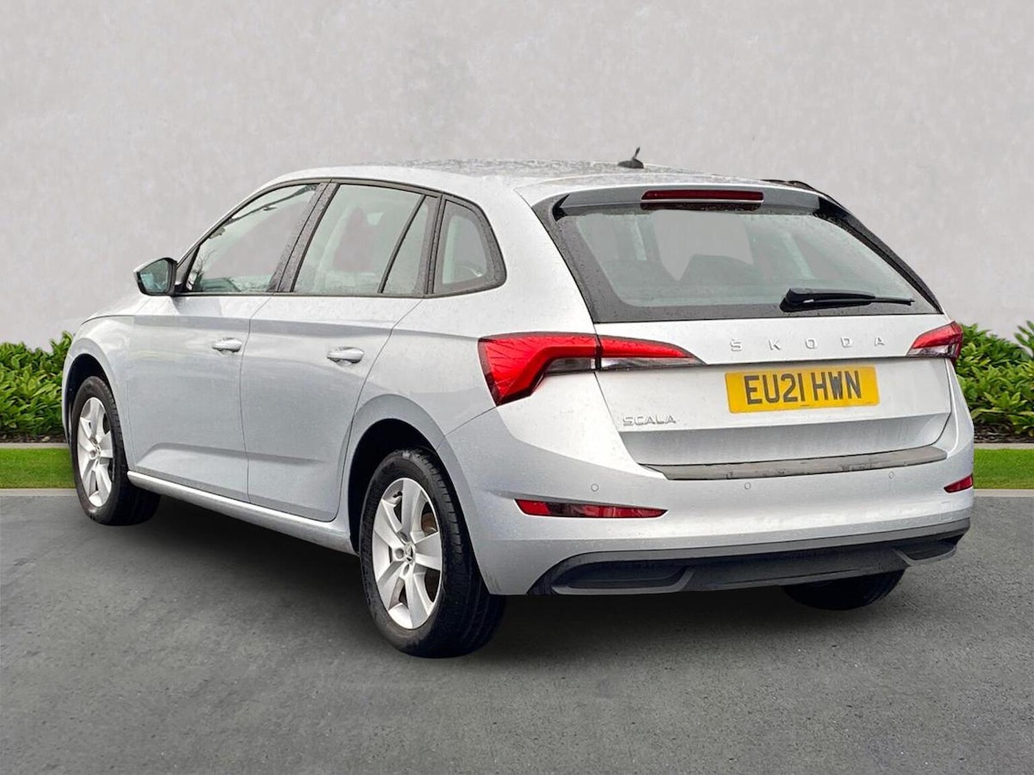 Used Skoda Scala 2021 for sale - 76543048: Photo 2