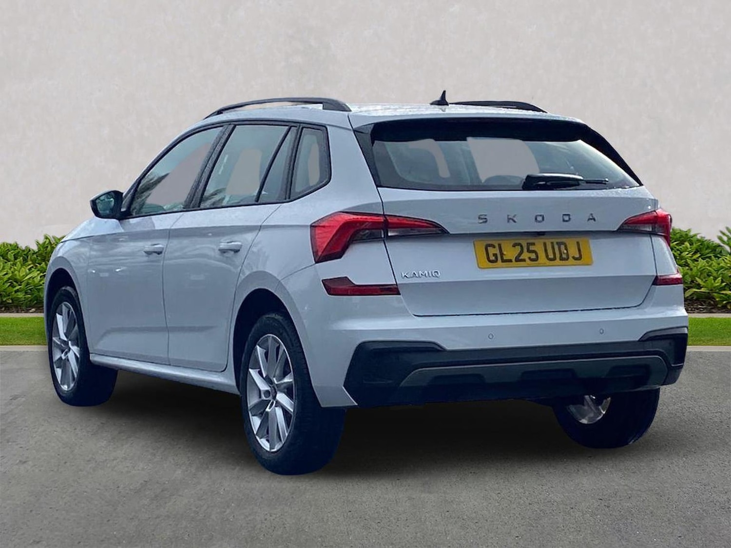 Used Skoda Kamiq 2025 for sale - 78193365: Photo 2