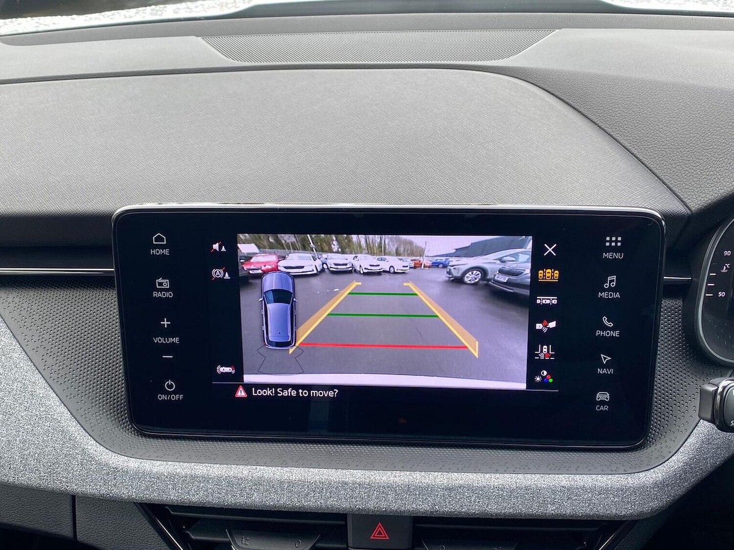 Used Skoda Kamiq 2025 for sale - 78193365: Photo 24