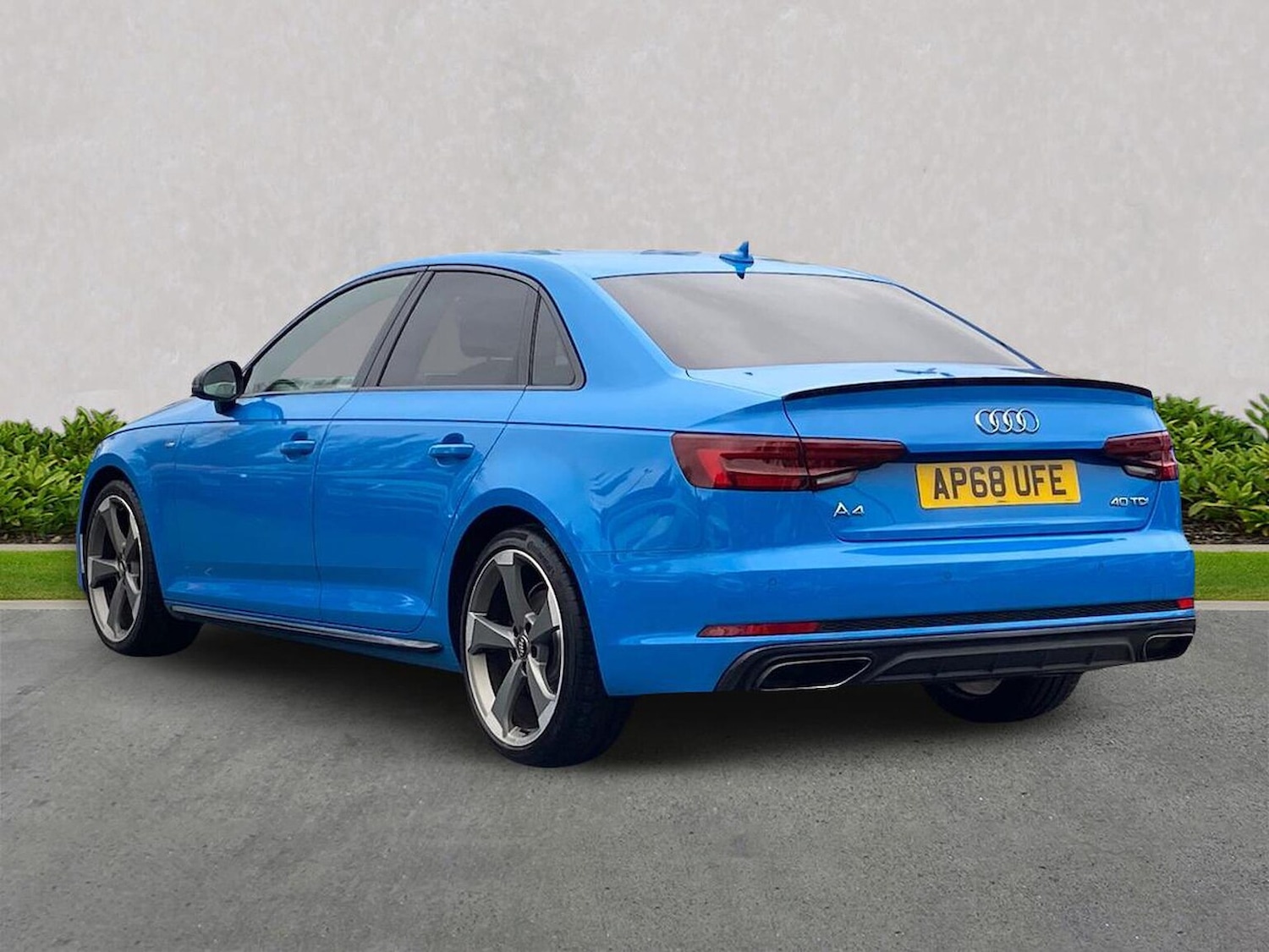 Used Audi A4 2019 for sale - 76506122: Photo 2