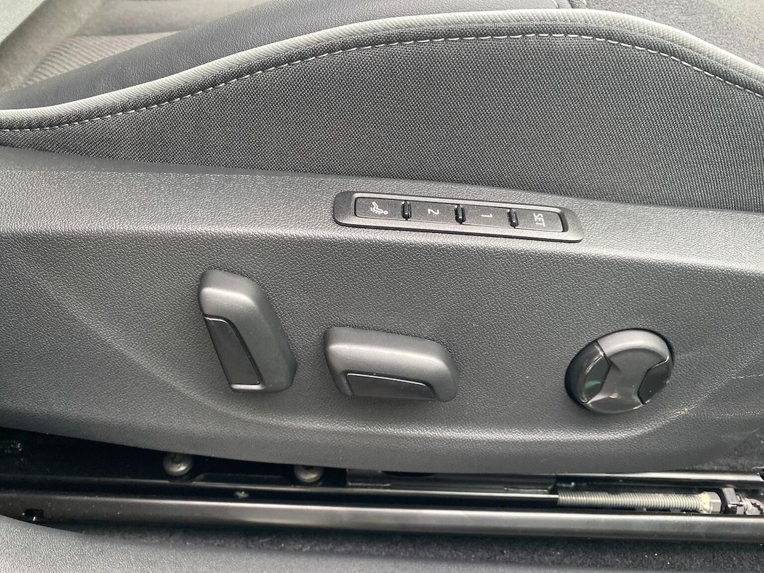 Used Skoda Enyaq 2025 for sale - 76958769: Photo 31