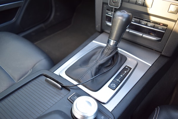 Used Mercedes-Benz E-Class 2010 for sale - 74497065: Photo 20