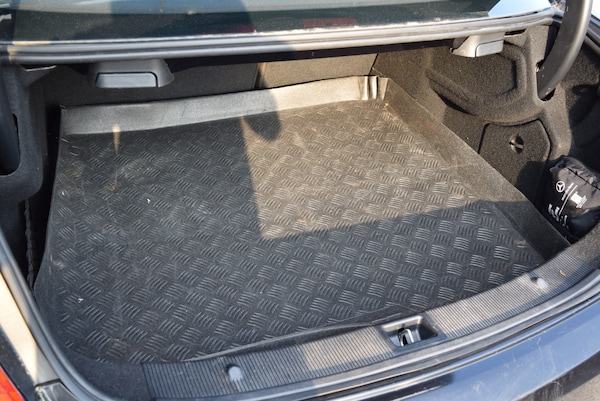 Used Mercedes-Benz E-Class 2010 for sale - 74497065: Photo 23