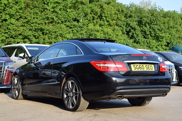 Used Mercedes-Benz E-Class 2010 for sale - 74497065: Photo 4