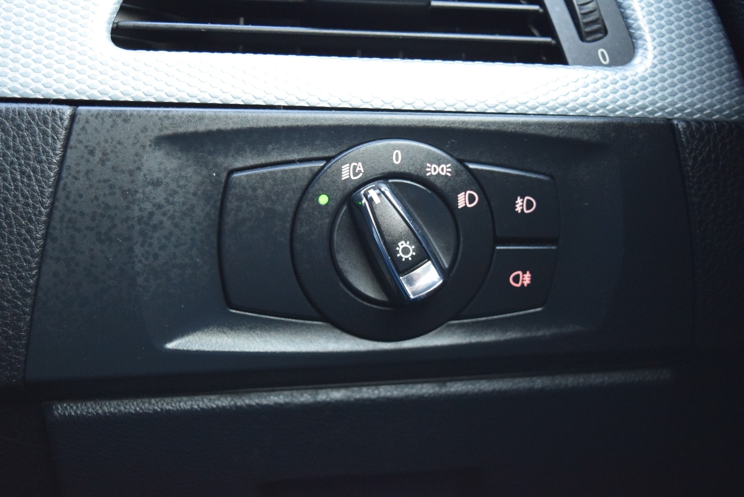 Used BMW 3 Series 2009 for sale - 76785492: Photo 21