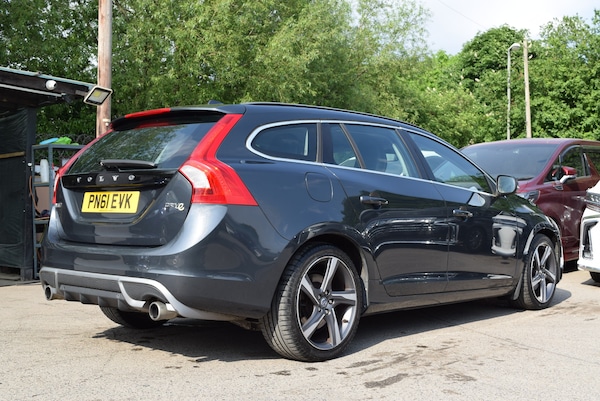 Used Volvo V60 2011 for sale - 74544347: Photo 3