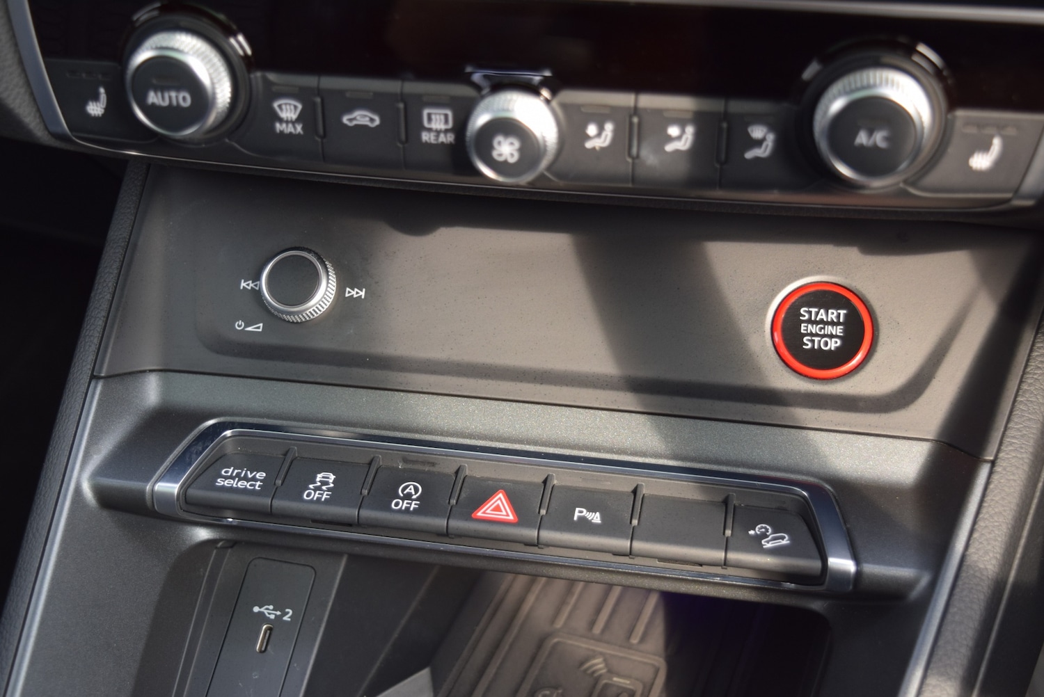 Used Audi RS Q3 2026 for sale - 77991899: Photo 44