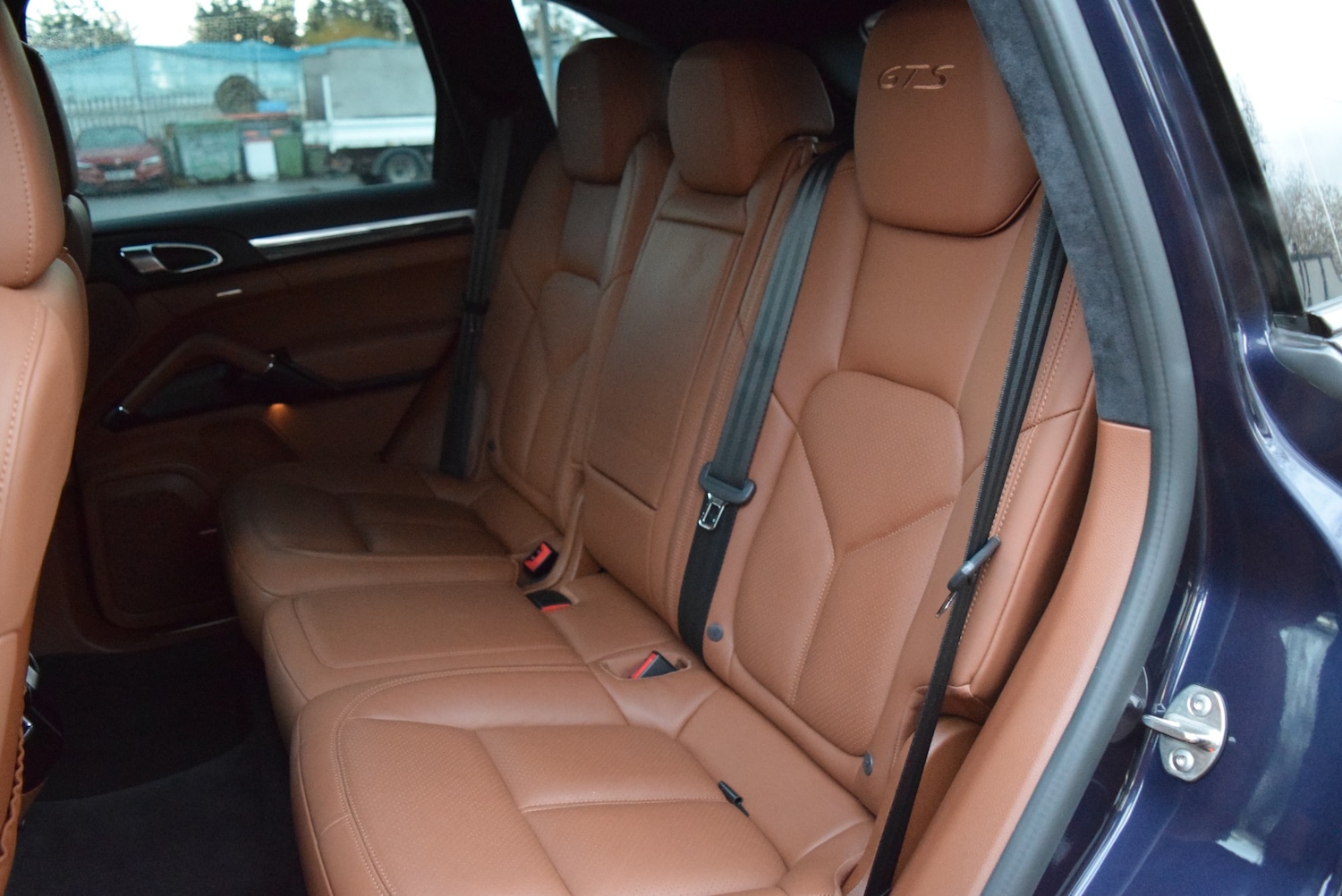 Used Porsche Cayenne 2025 for sale - 76802495: Photo 12