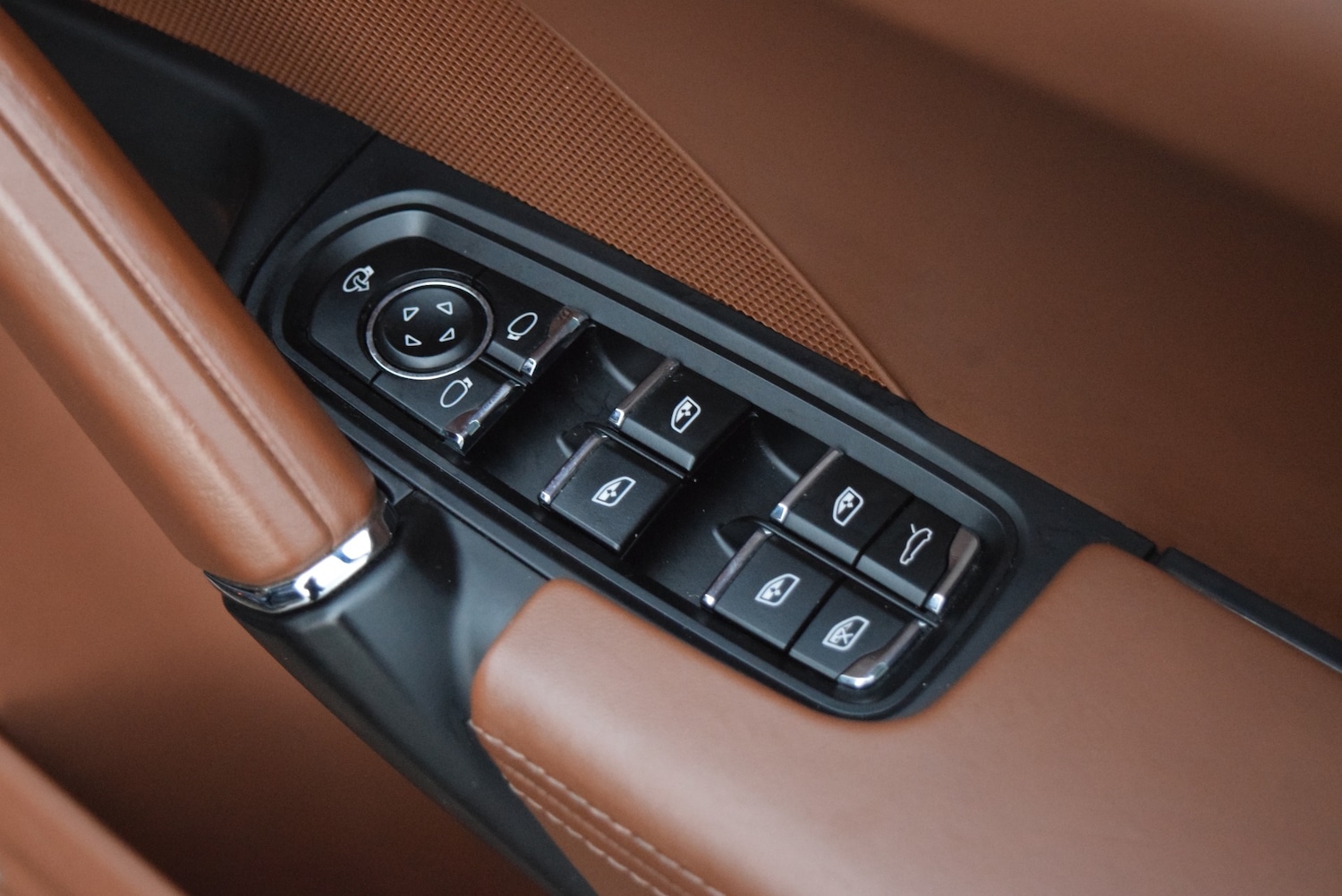 Used Porsche Cayenne 2025 for sale - 76802495: Photo 42