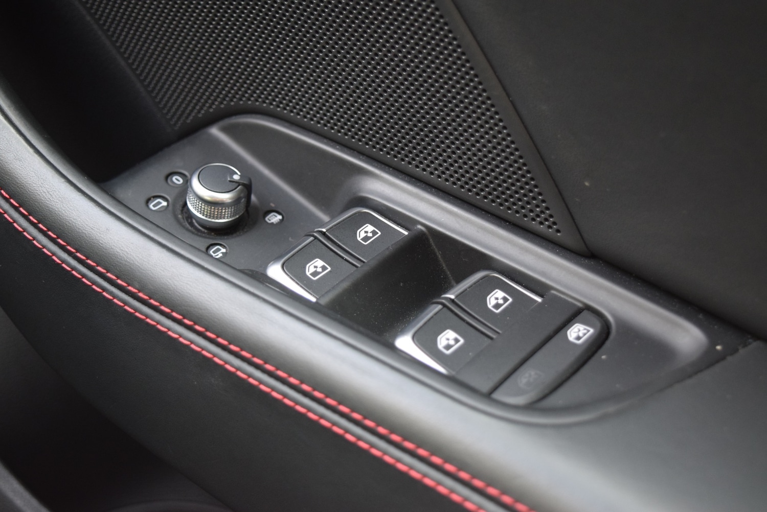 Used Audi S3 2017 for sale - 76288492: Photo 42