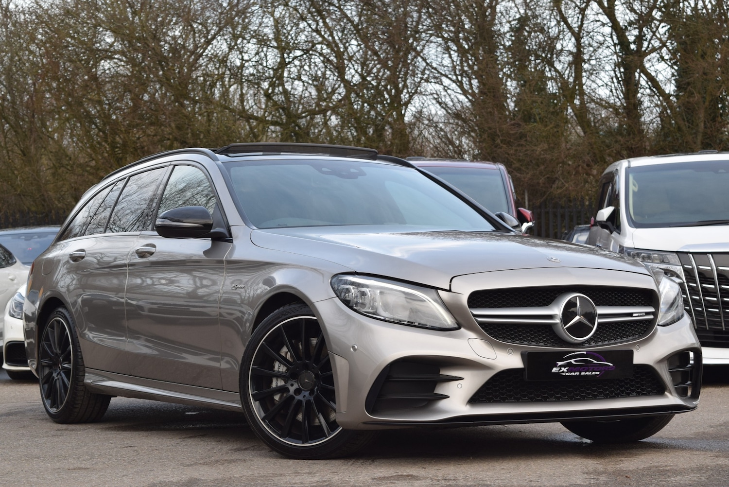 Used Mercedes-Benz C Class 2019 for sale - 77398907: Photo 2