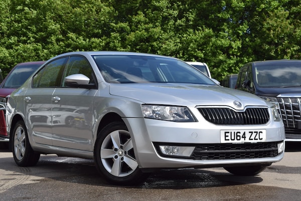 Used Skoda Octavia 2014 for sale - 74394577: Photo 2