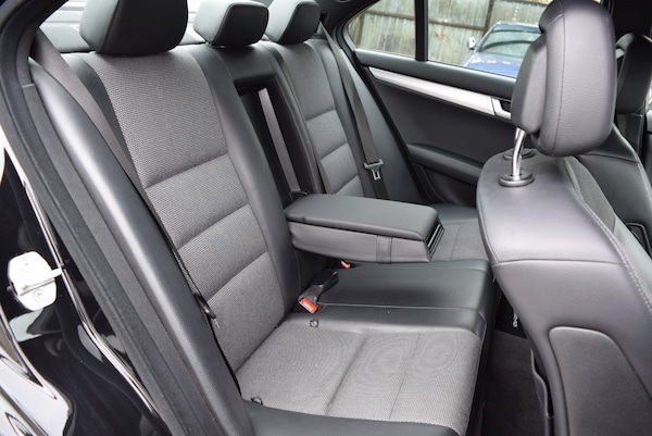 Used Mercedes-Benz C-Class 2012 for sale - 74165686: Photo 11