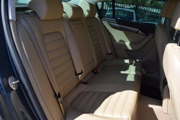 Used Volkswagen Passat 2011 for sale - 74393964: Photo 11