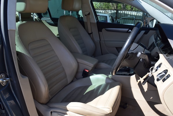 Used Volkswagen Passat 2011 for sale - 74393964: Photo 9